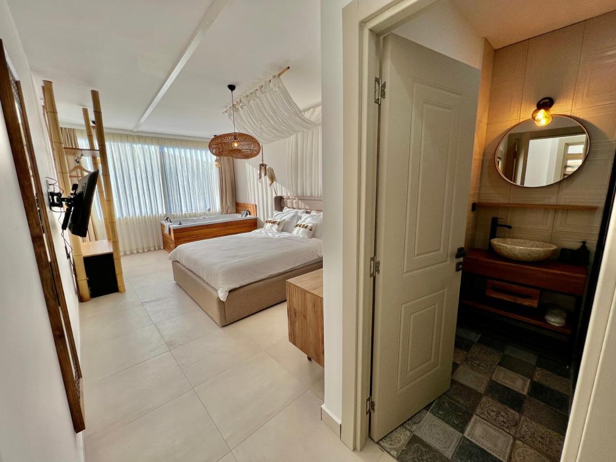 Liman Hotel Guemuesluek - Adult Only Бодрум Экстерьер фото